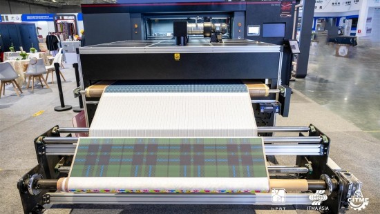 As seis principais perguntas para escolher impressoras têxteis digitais: Guia essencial para fabricantes de roupas e estúdios